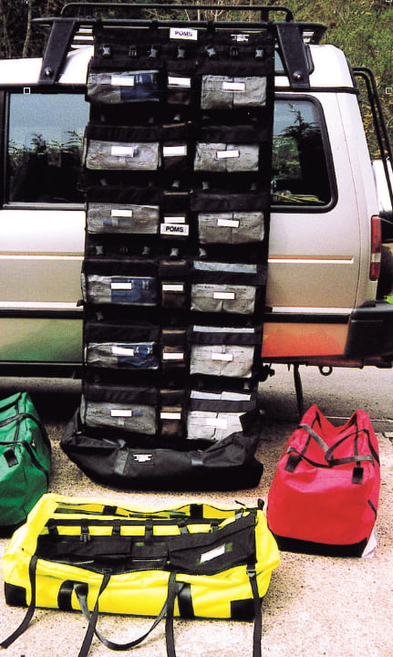 1/4 Portable Organised Medical Systems (POMS/2000)